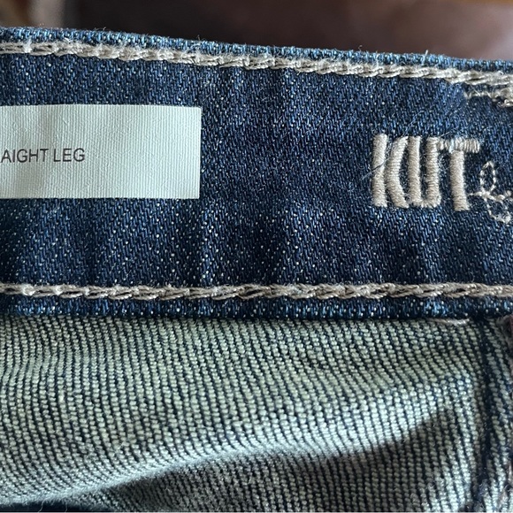 Kut From The Kloth Stevie Straight Leg Mid Rise Jeans Size 4 like new. - Picture 9 of 9